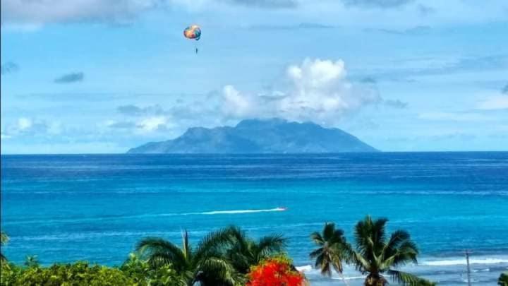 Beau Vallon Studios - Apartments Vacation Rentals Виктория Экстерьер фото