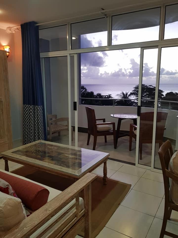 Beau Vallon Studios - Apartments Vacation Rentals Виктория Экстерьер фото